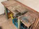 Arbejdsbord med skruestik - 4