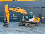 Liebherr R 926 LC - 2