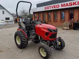 Yanmar SA 424 med frontlift - 4