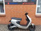 NIU MQi+ Sport 30km el  scooter