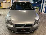 Volvo S40 2,0 D - 2