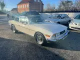 V8 cabriolet.