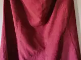 Rød velour nederdel 
