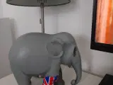 Elefant paraden med saficat un
