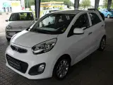 Kia Picanto 1,0 Exclusive - 3