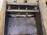 New Holland Traktor Support - 3