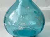 Karaffel, blåt glas m patineret deko - 4