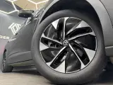 VW ID.4 77 Pro Performance Tech - 2