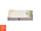 Three Mothers, Three Daughters: Palestinian Women\&#39;s Stories (Literature of the Middle East) (Bog) - 3