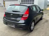 Hyundai i30 1,6 CRDi 90 Classic - 2