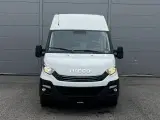 Iveco Daily 2,3 35S12 12m³ Van AG8 - 2
