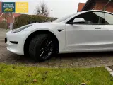 Tesla Model 3  Standard Range+ RWD - 3