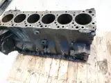 Case 7010 Motor Block 504225546 - 2