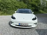 Tesla Model 3  RWD - 2