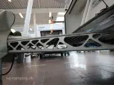2022 - Adria Adora 613 UL   Lækker Enkeltsengs vogn med stort køkken. Jubilæumstilbud! - 5