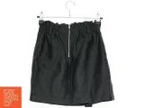 Sort nederdel i læderlook fra River island (str. 140) - 2