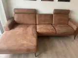 Sofa med chaiselong. 