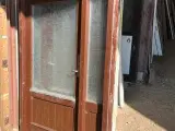 Vinduer-bondehusvinduer-døre i træ og plastik