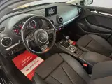 Audi A3 1,6 TDi Attraction Sportback - 5