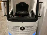 fjernstyret el lastbil til børn - Mercedess Actros