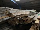 Håndhugget tømmer med videre - 2