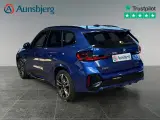 BMW iX1  eDrive20 M-Sport - 3