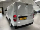 Maxus e-Deliver 3 50 Cargo Van LWB - 5