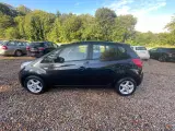 Kia Venga 1,4 CRDi 90 Active - 2