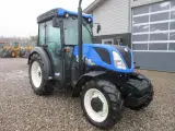 New Holland T4.80 F SuperSteear med aircondition og koblingsfrit vendergear - 4