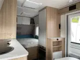 2022 - Dethleffs Aero 470 FR "90 Years"    Dethleffs med Fransk dobbeltseng fra Hinshøj Caravan A/S - 2