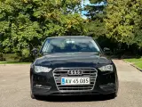 Audi A3 1,6 TDi Ambition Sportback - 2