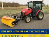 Yanmar YT 235H 4WD inkl. frontlift med PTO og 130 cm GMR fejemaskine - 2