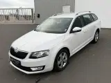 Skoda Octavia 1,4 TSi 150 Ambition Combi DSG - 3