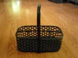 Gammel sort retro flaskeholder
