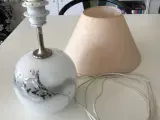 Holmegaard lille Sakura bordlampe grå