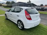 Hyundai i30 1,4 Classic 109HK 5d - 4