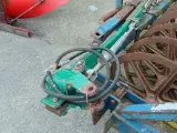 - - - Dalbo Jordpakker med fangearm til 3 x 14" plov - 3