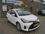 Toyota Yaris 1,0 VVT-i T2 Van