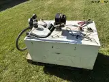 - - - 300 liter olietank med el pumpe - 5