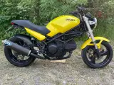 Ducati Monster 600 - 3