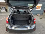 Toyota Yaris 1,5 VVT-iE T3 Smart - 2