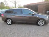 Peugeot 308 1.6 Blue HDi Stc år 2016.  - 5