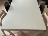 Arne Jacobsen Djob Spisebord