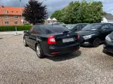 Skoda Octavia 1,4 TSi 122 Ambiente GreenTec - 2