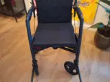 Rollz Motion kombineret kørestol og rollator.  - 4