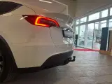 Tesla Model Y  Long Range AWD - 4