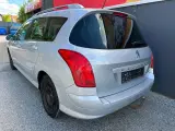 Peugeot 308 2,0 HDi 136 Premium SW 7prs - 4