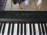 Keyboard Yamaha P125 - 3