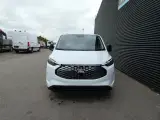 Ford E-Transit Custom 320 L2H1 EL Trend 136HK Van Aut. - 3