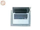 Macbook Pro (str. 31 cm)